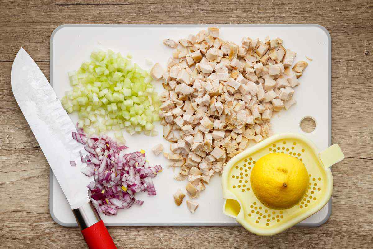 Creamy Avocado Keto Chicken Salad