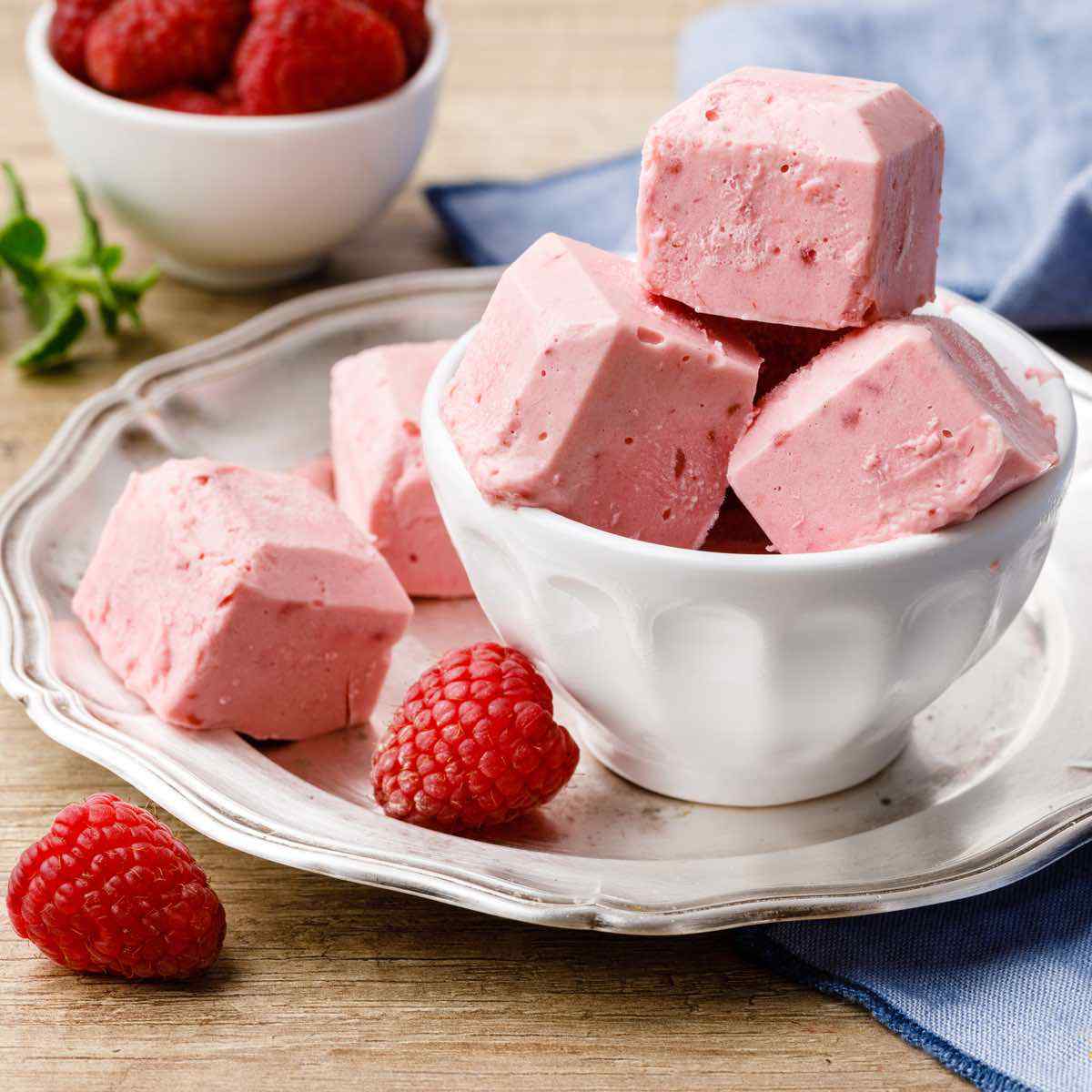 Raspberry Cheesecake Fat Bombs