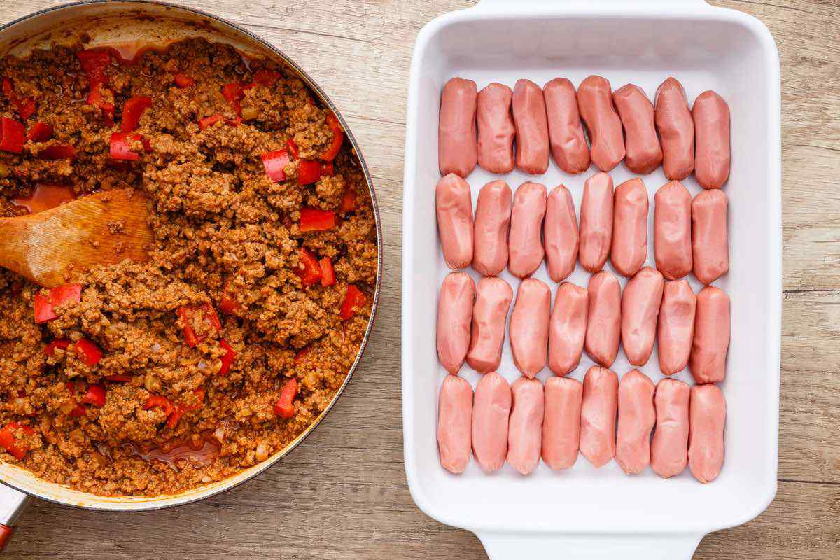 Keto Chili Dog Casserole (Easy And Comforting) - Keto Pots