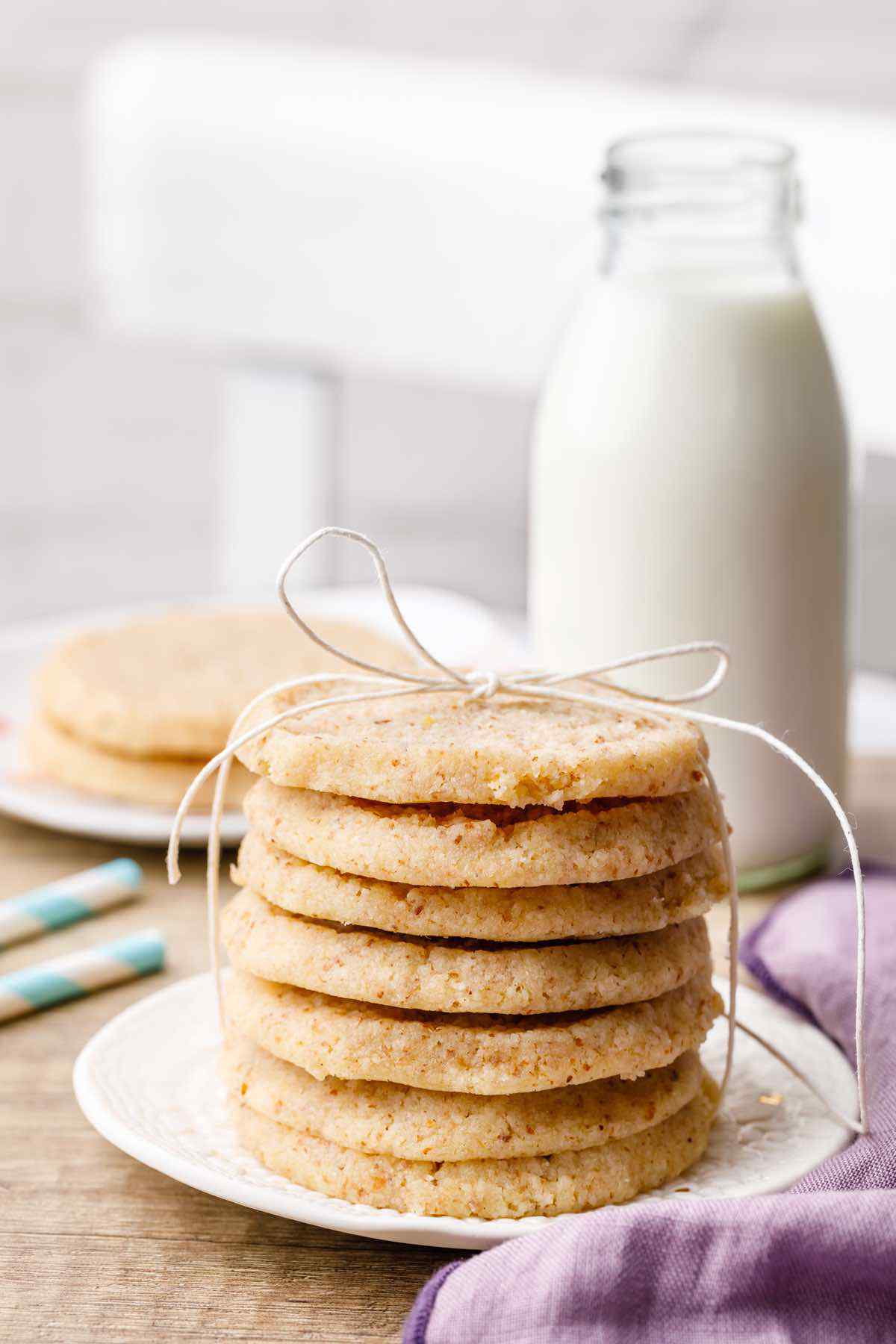 The Best Keto Sugar Cookies Ever (These are Butter Bombs ...