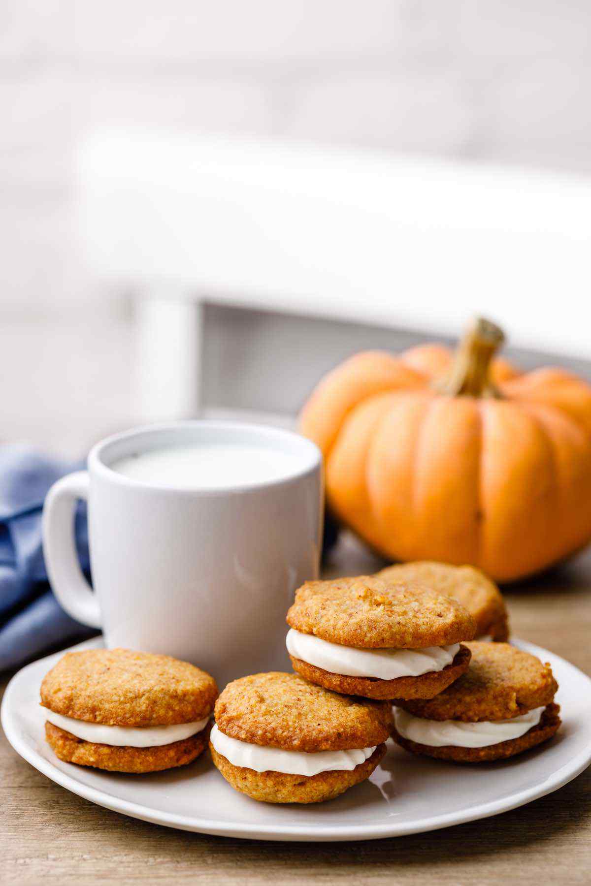 Keto Pumpkin Cookie Sandwiches