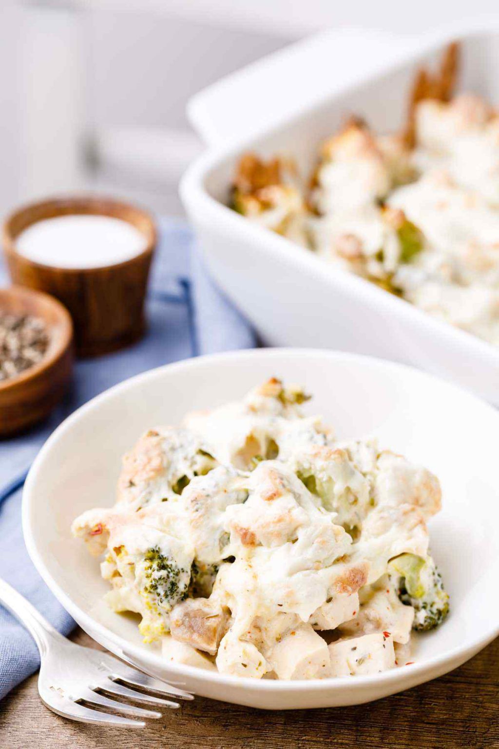 8 Easy Keto Chicken Casserole Recipes (Low Carb and Comforting!) - Keto