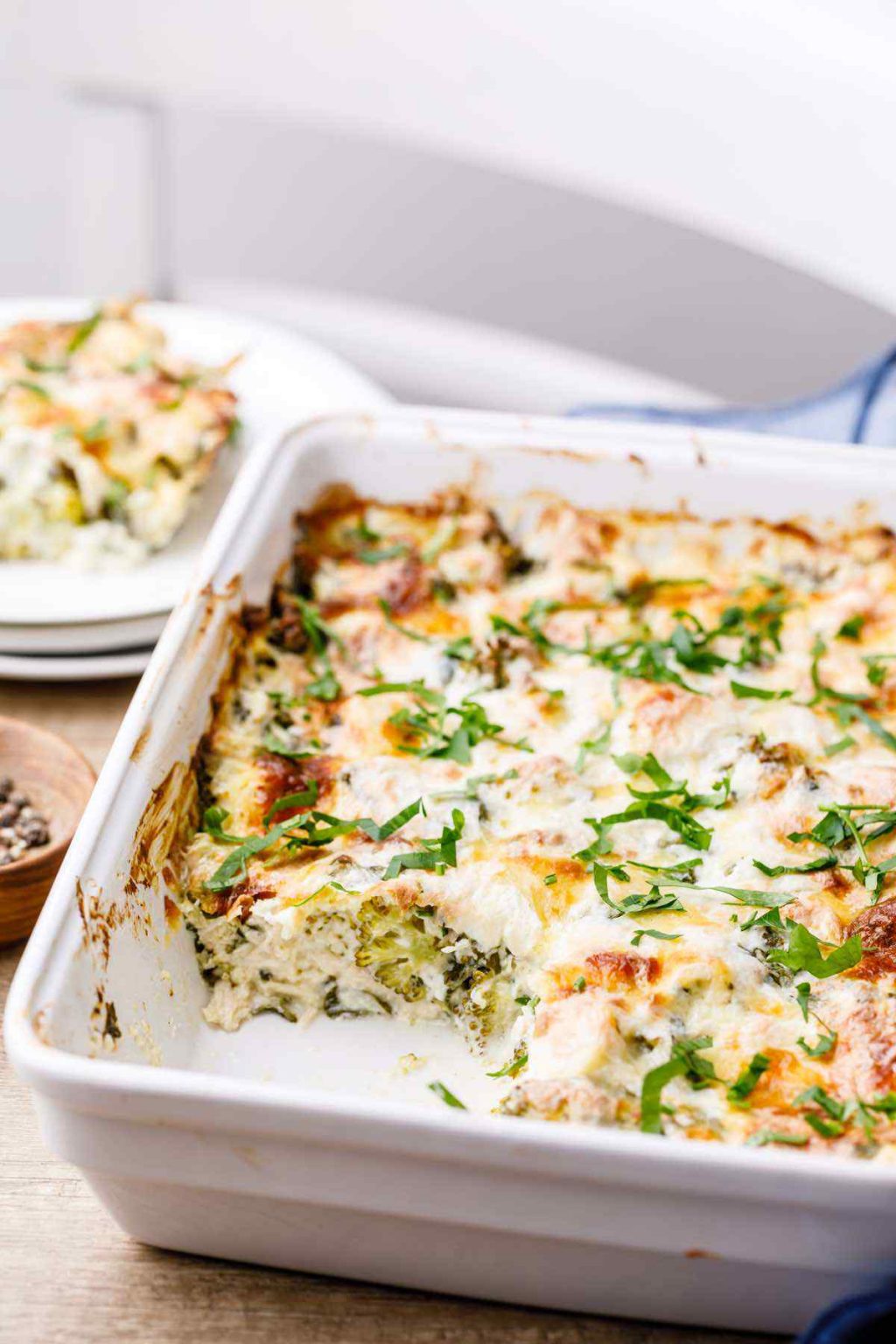 8 Easy Keto Chicken Casserole Recipes (Low Carb and Comforting!) - Keto