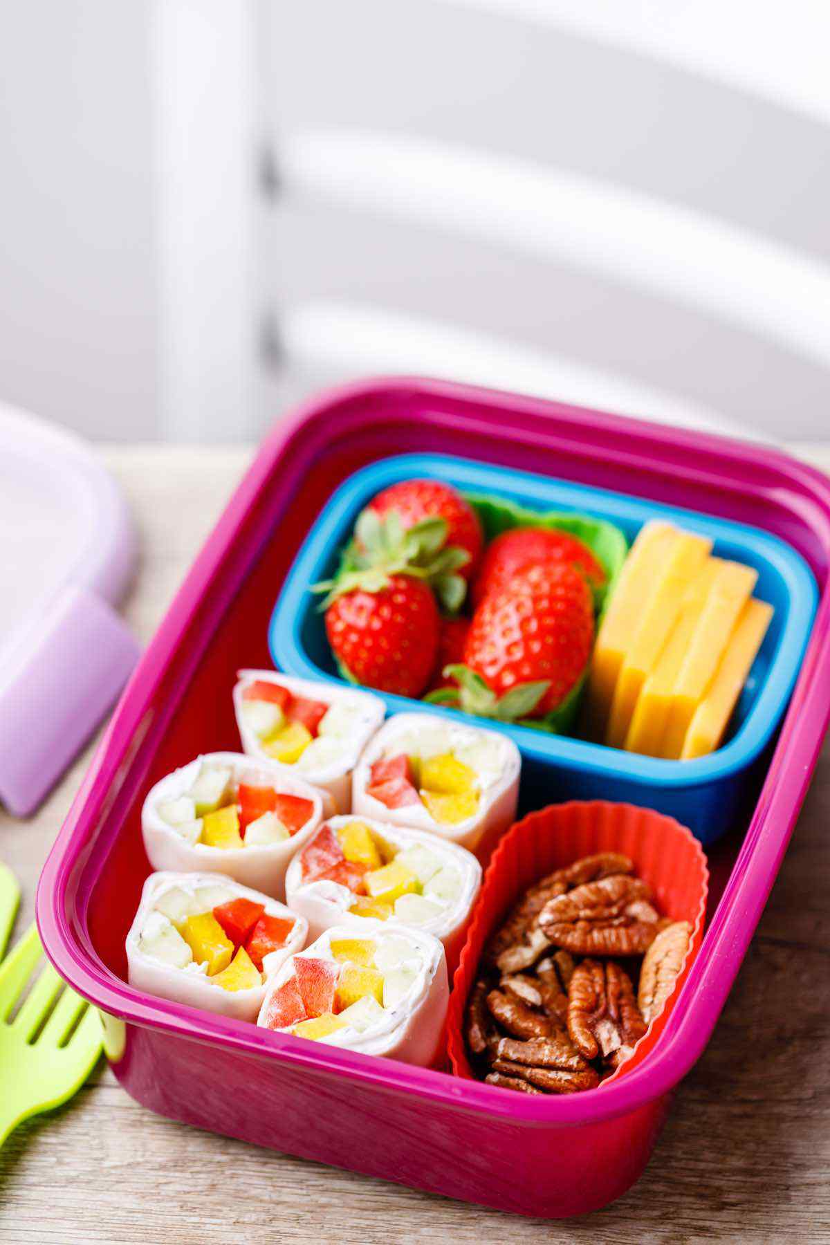 Bento School Lunches : Review: Rubbermaid Lunch Blox And Ice Cream, Cup  Cake Bento Lunch