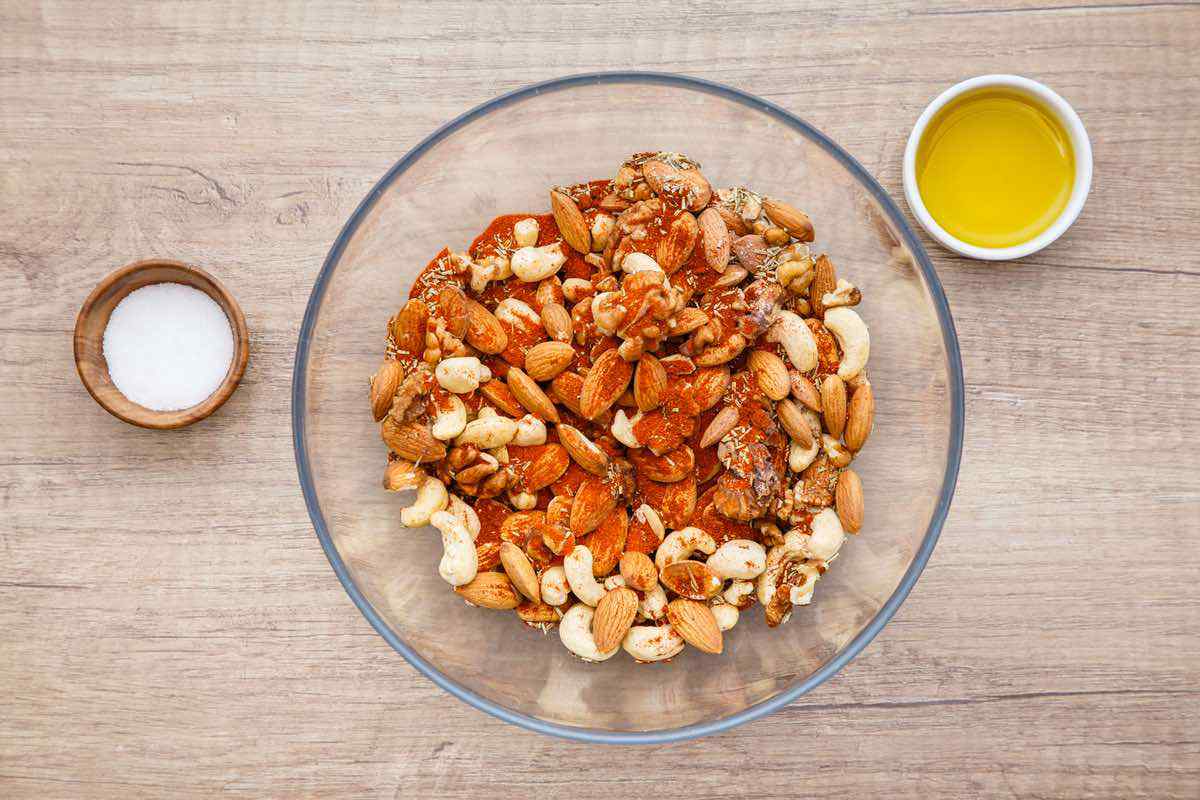 The Best Roasted Keto Nut Mix for Healthy Snacking - Keto Pots