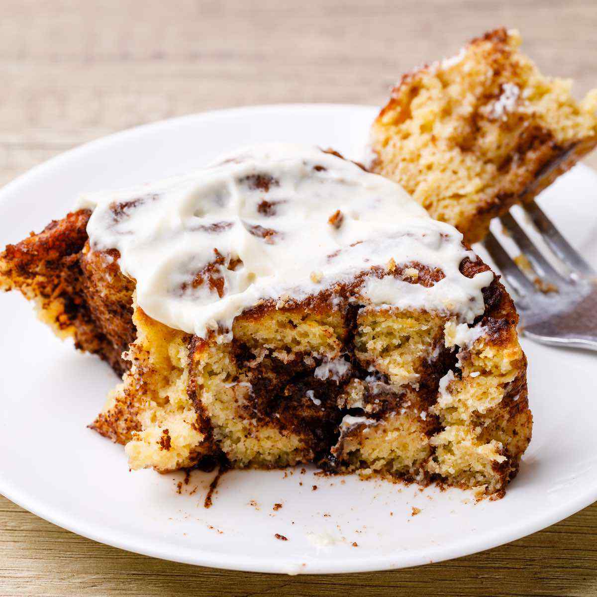 Cinnamon Rolls with Cream Cheese Frosting