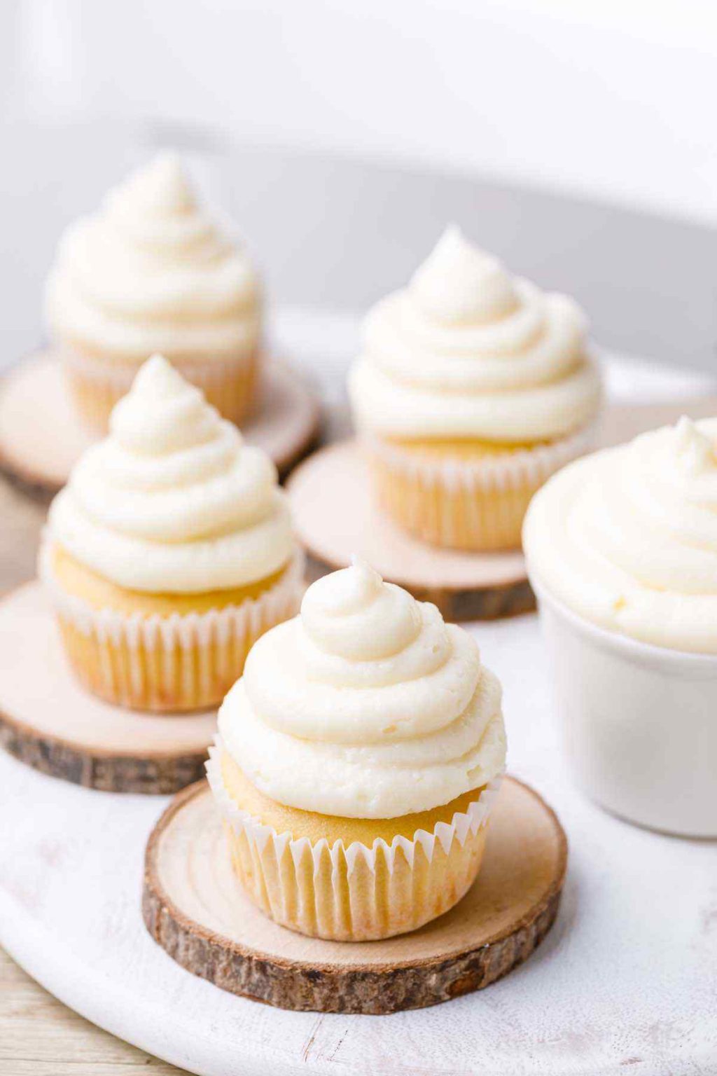 Easy 4Ingredient Keto Cream Cheese Frosting (Holy moly!) Keto Pots