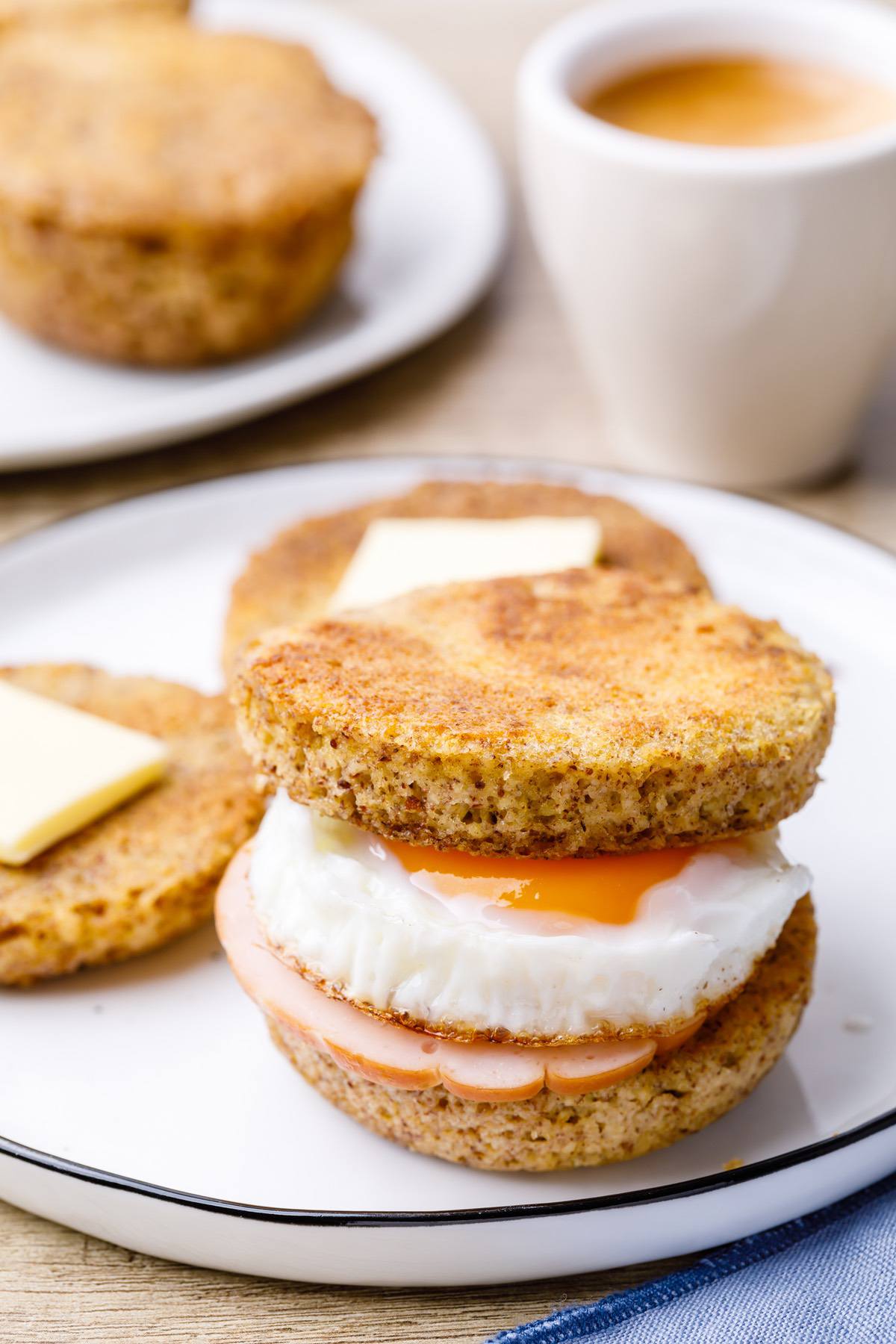 Homemade Almond Flour Keto English Muffins (Easy Recipe) - Keto Pots