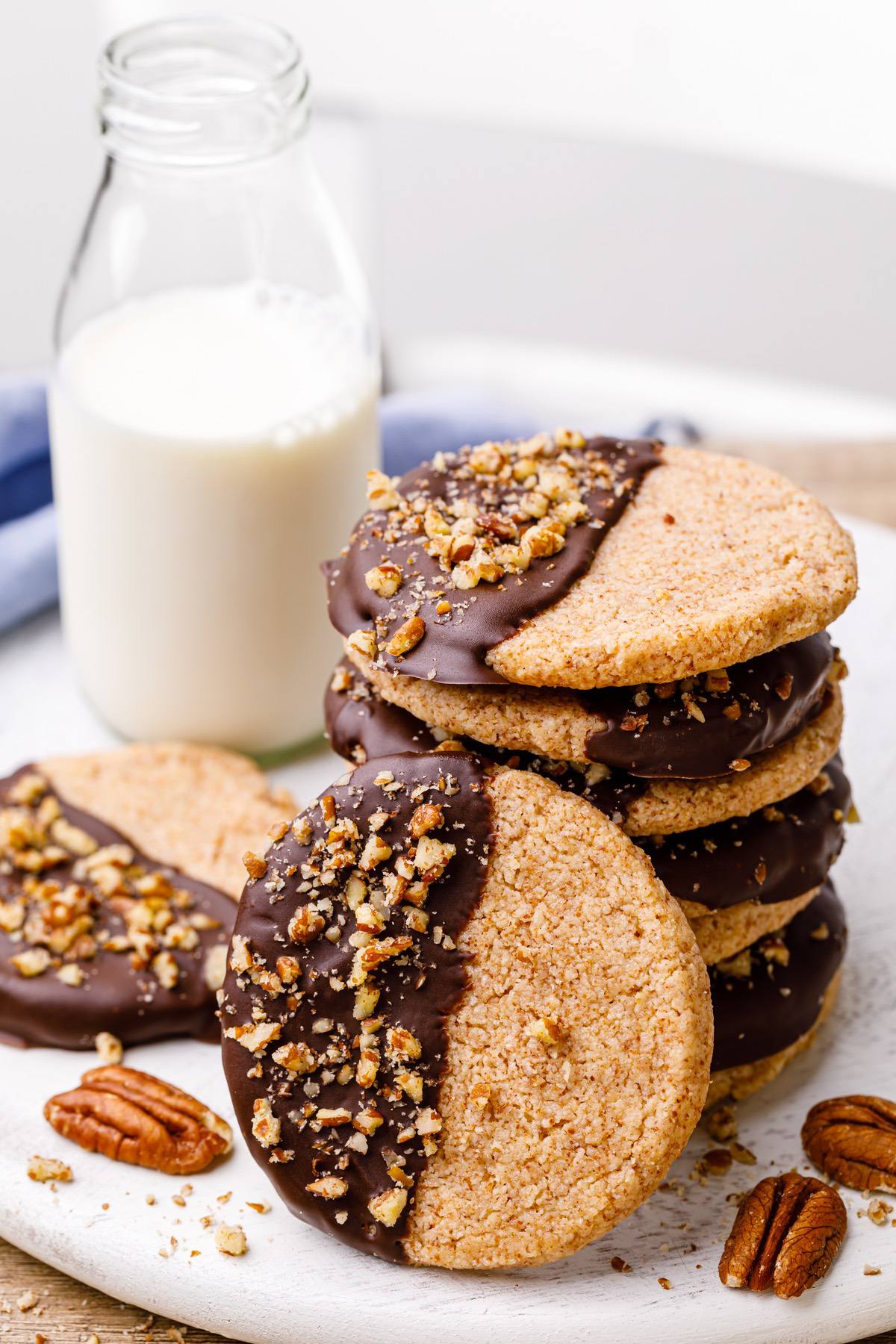 Buttery Keto Shortbread Cookies With Pecans 